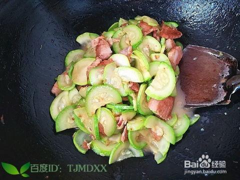 熊瓜怎么做吃的视频,家常做法，美味可口